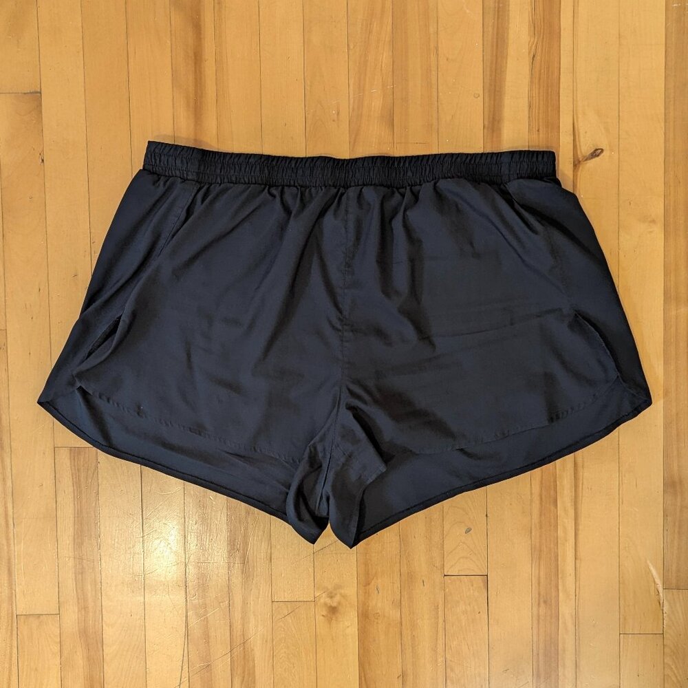 Girlfriend Collective Trail Short (XXXL)